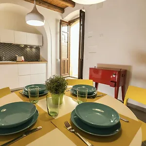 https://studio-alagona-ortigia.sicilyhotelsitaly.net